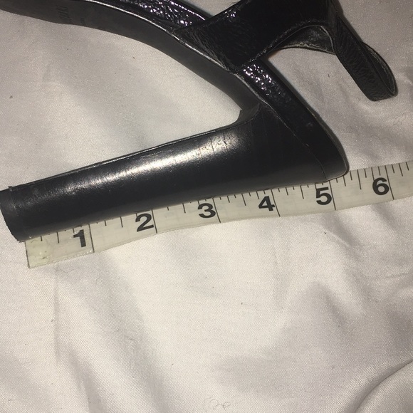 Colin Stuart heels - Picture 7 of 7